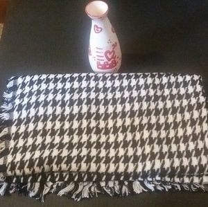 *NWOT* Scarf